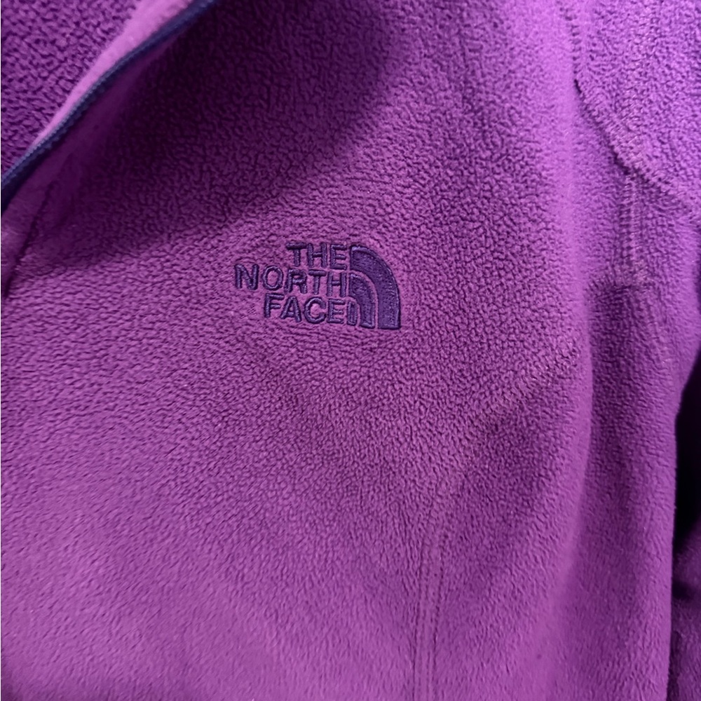 3/$15 The North Face Vibrant Purple Fleece Jacket - Picture 2 of 4